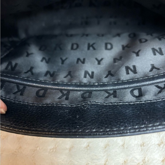 CrossbodyDKNY New York Graphics Crossbody Purse - Picture 10 of 16